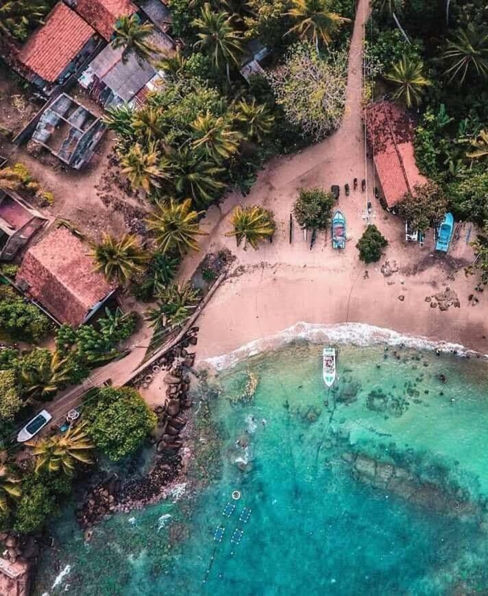 Light House Beach Home Matara Exteriör bild